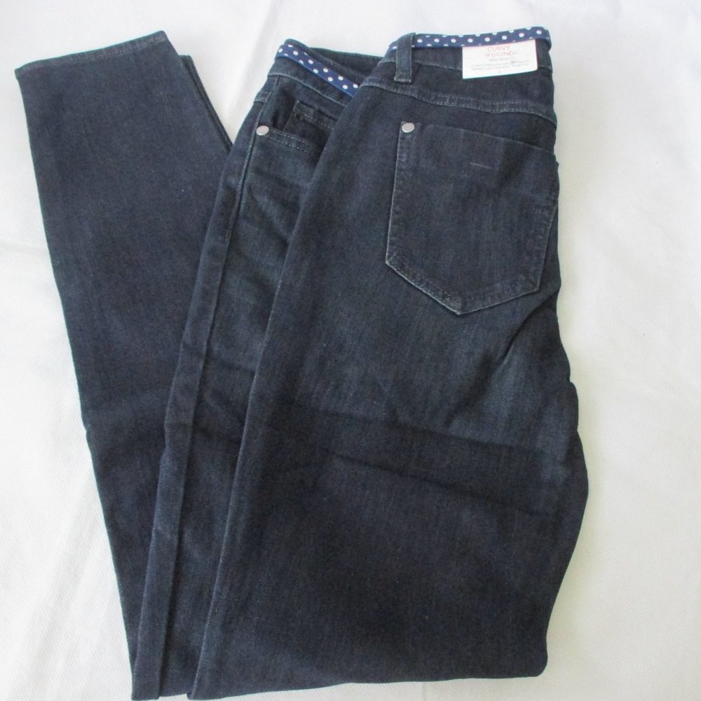 NWT - ELLE Curvy Belted Jegging - Mid Rise - sz 2 - MSRP $50.00